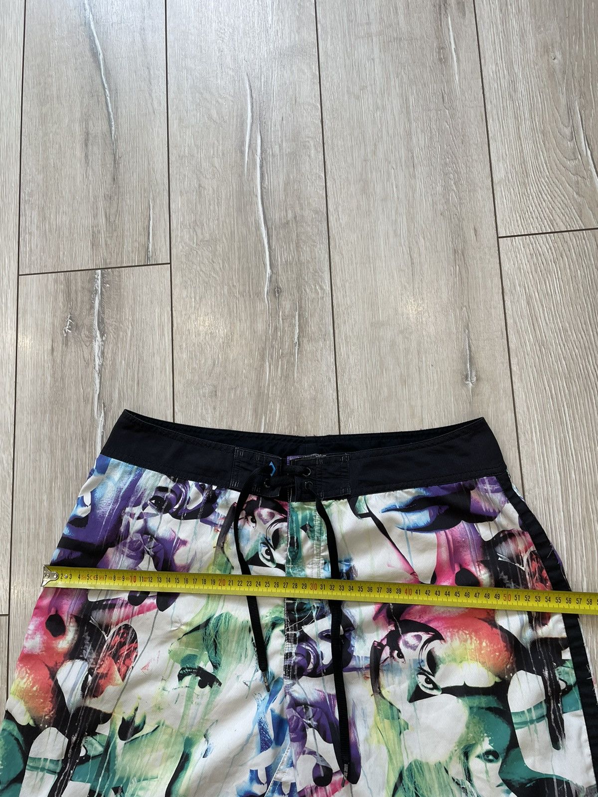 Quiksilver × Vintage Vintage Quiksilver surf shorts Size US 32 / EU 48 - 12 Thumbnail