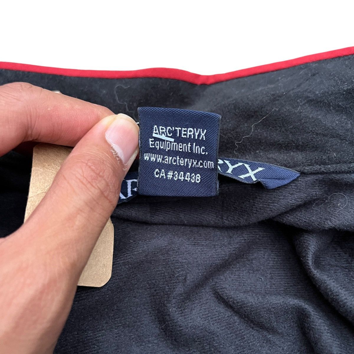 Arc'teryx × Vintage Vintage Arcteryx Atom Series Size US XXL / EU 58 / 5 - 7 Thumbnail