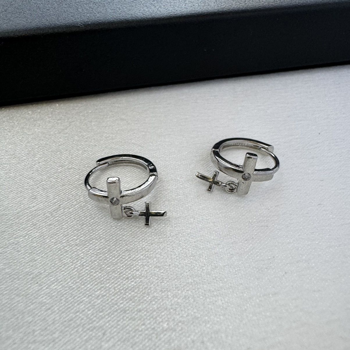 Designer 12mm Small Cross Hoop Earrings for Men Women Unisex Style Size ONE SIZE - 1 Thumbnail