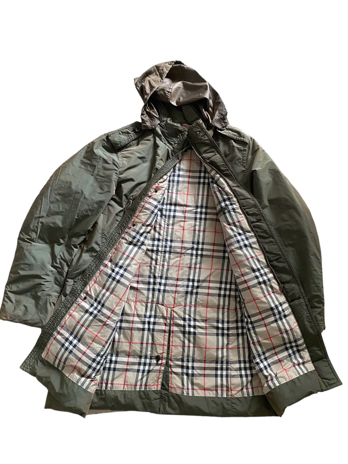 Burberry × Vintage Rare Burberry London Nylon Jacket Hoodie Check nice design Size US L / EU 52-54 / 3 - 3 Thumbnail