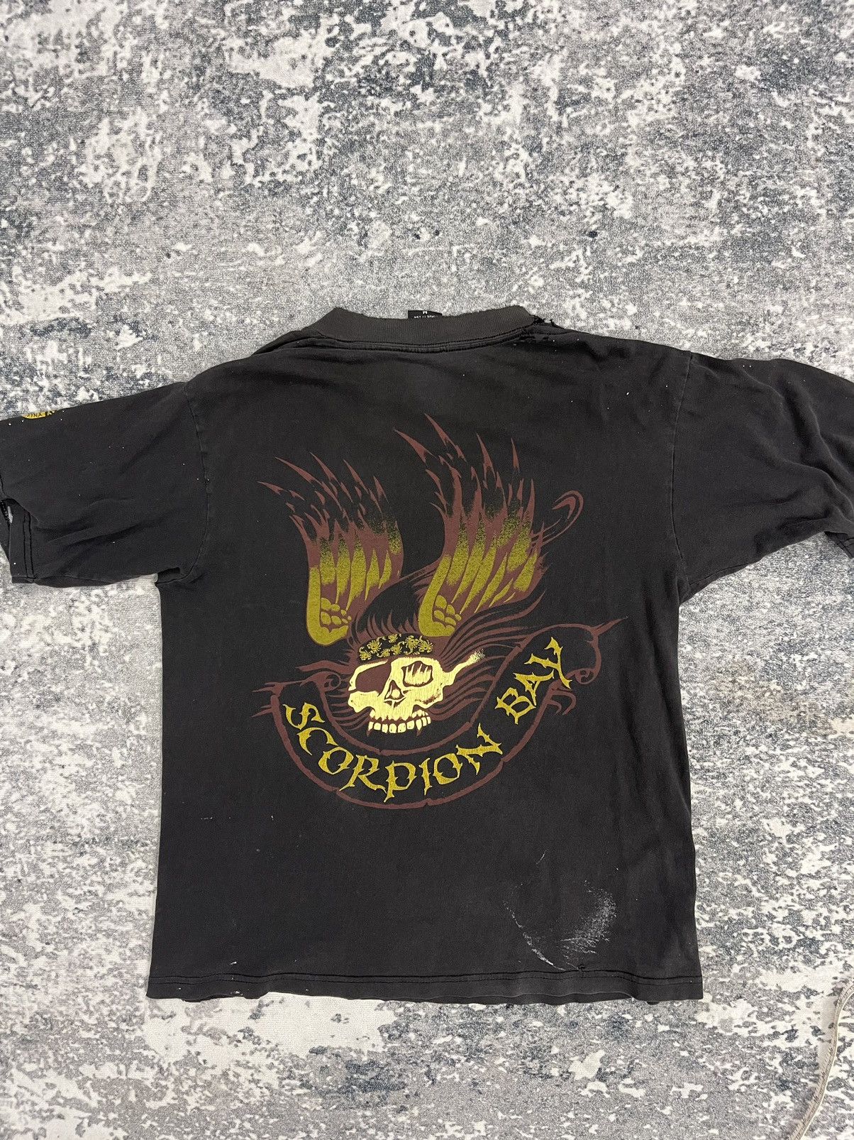 Vintage Vintage Scorpion Bay Graphic T-Shirt Made in USA Distressed Size US M / EU 48-50 / 2 - 1 Thumbnail