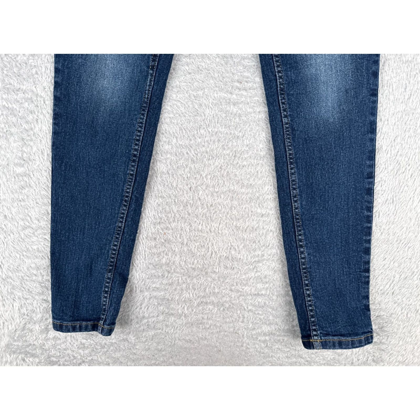 Venus Venus Womens Jeans Skinny Taper Cotton Blend Mid Rise 25x29 Blue Denim Embroidered 90s Casual Fit Size 26" / US 2 / IT 38 - 2 Thumbnail