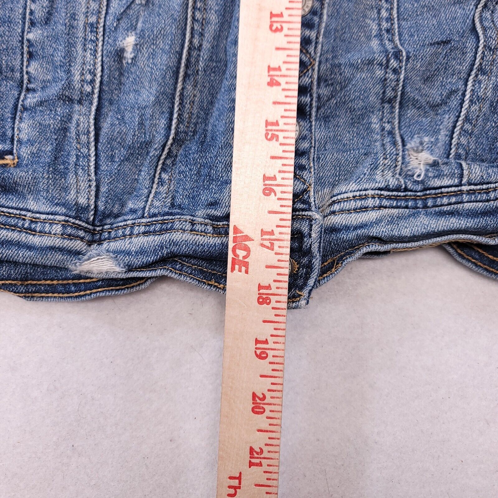 Mossimo Mossimo Casual Button Denim Jean Jacket Womens Size XS Blue Size XS / US 0-2 / IT 36-38 - 5 Thumbnail
