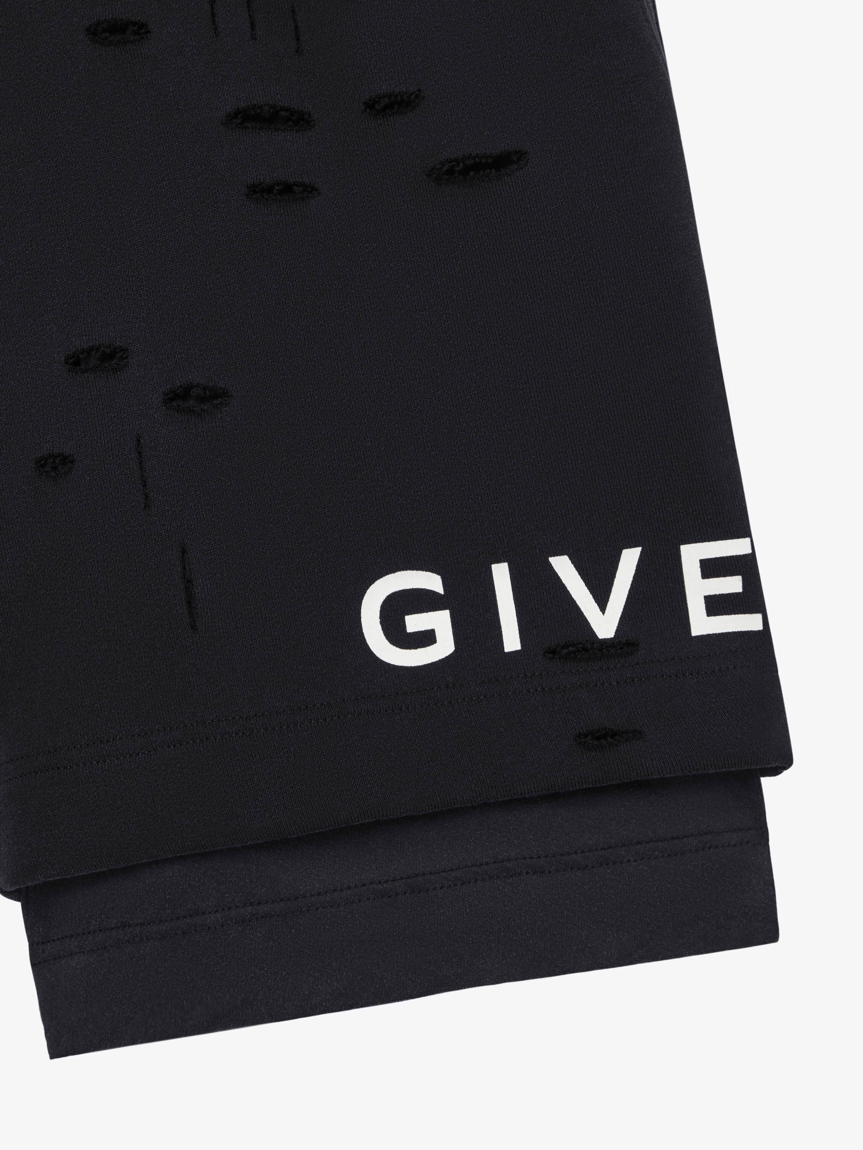 Givenchy os11x0724 Archetype Shorts in Black Size US 34 / EU 50 - 8 Thumbnail