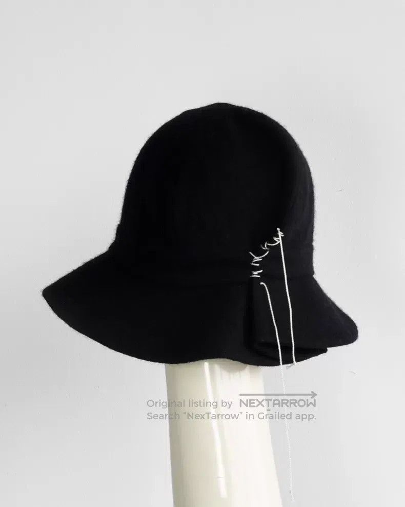 Yohji Yamamoto Yohji Yamamoto White line pleated wool hat Size ONE SIZE - 3 Thumbnail