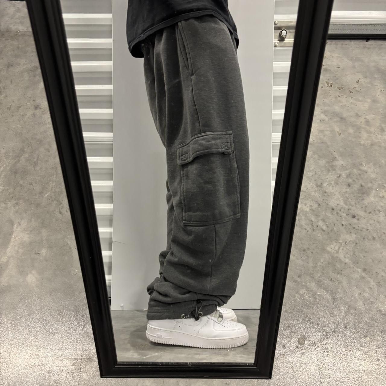 Japanese Brand × Vintage Crazy Vintage Y2K/2000s Dark Grey Streetwear Essential Cargo Sweatpants! Size US 34 / EU 50 - 2 Thumbnail