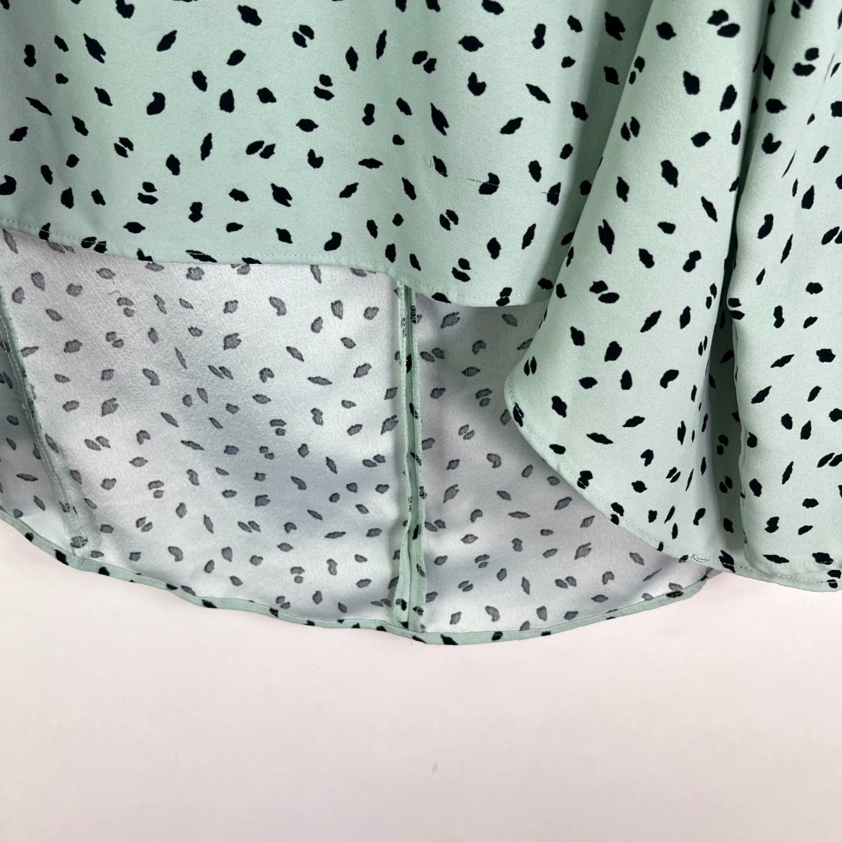 H&M H&M Polka Dot Blouse Pullover Size 8 Mint Green Womens Size M / US 6-8 / IT 42-44 - 2 Thumbnail