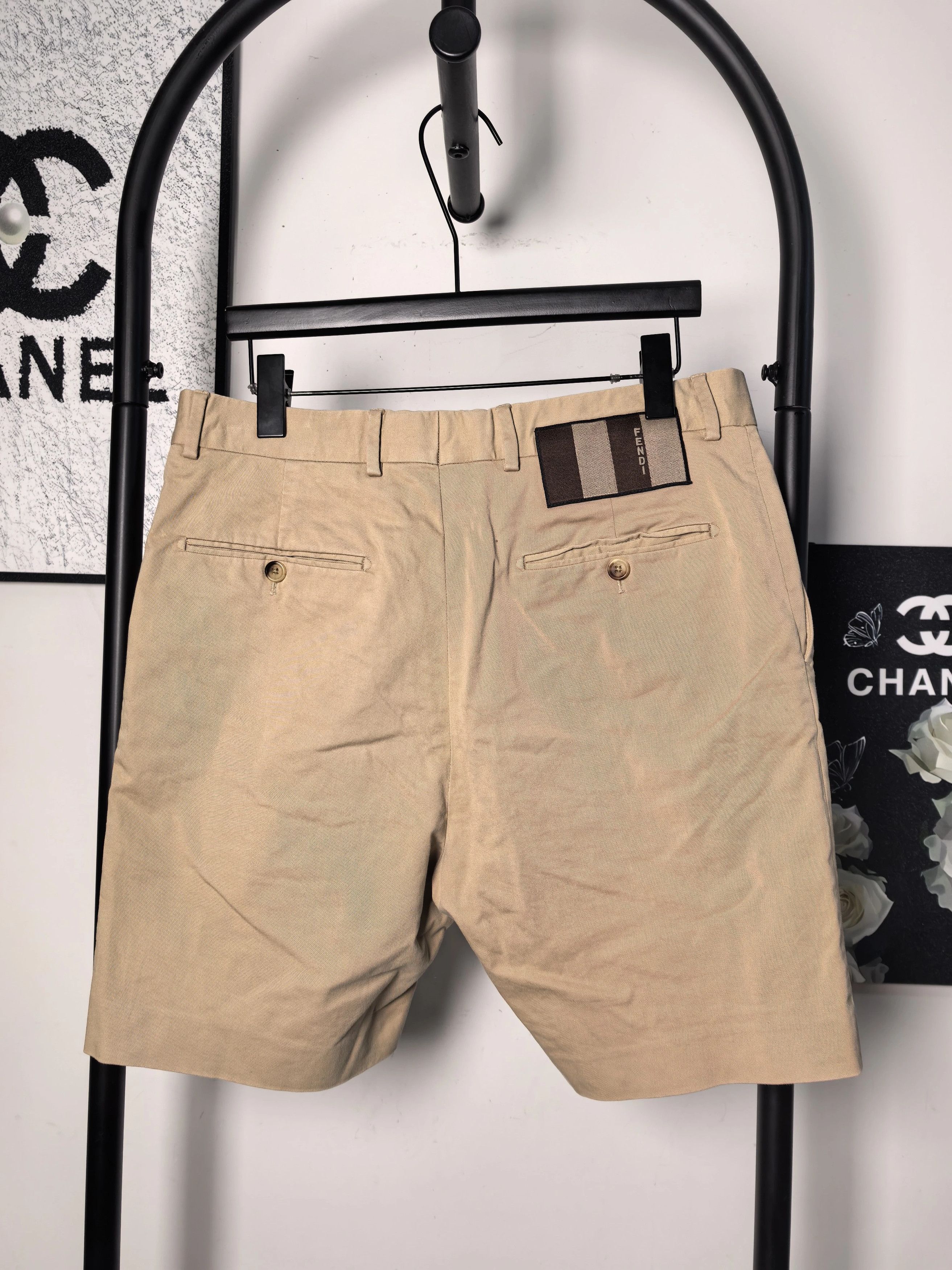 Fendi Fendi 99 New Shorts Size US 26 / EU 42 - 1 Thumbnail