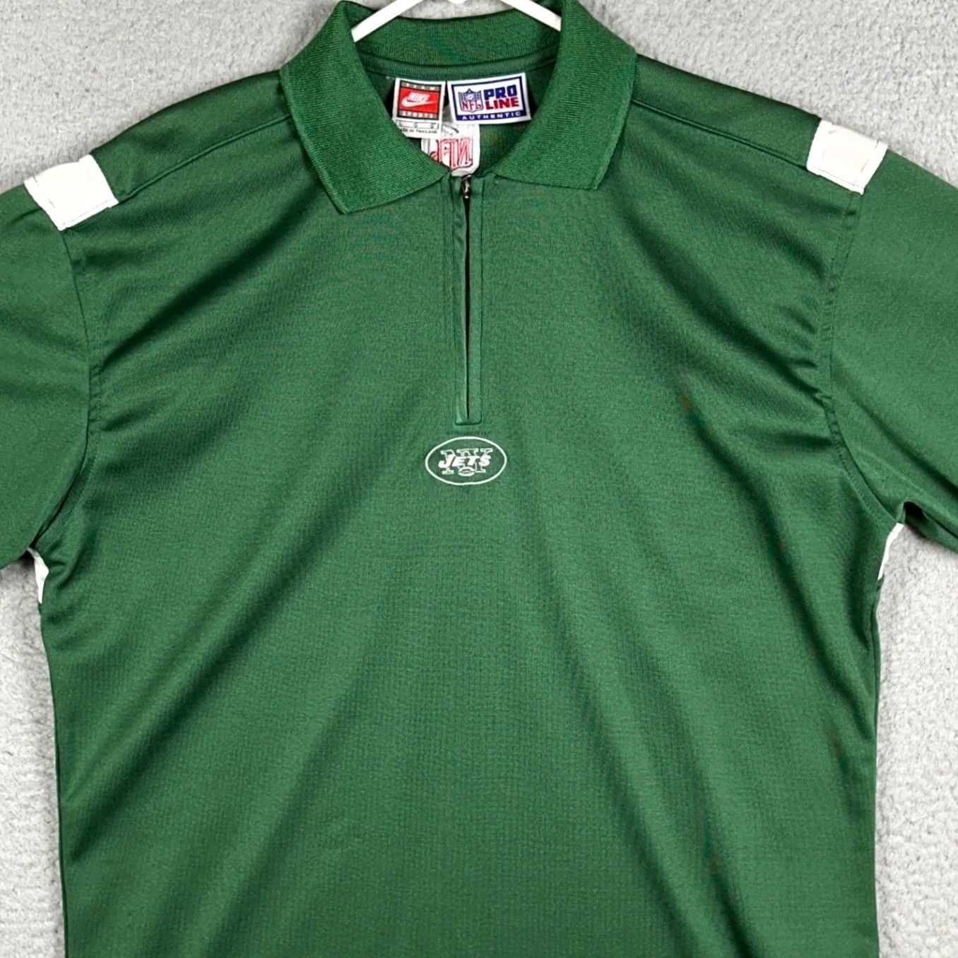 Nike VINTAGE New York Jets Nike Polo Shirt Mens Large NFL Pro Line Football Rugby EUC Size US L / EU 52-54 / 3 - 2 Thumbnail