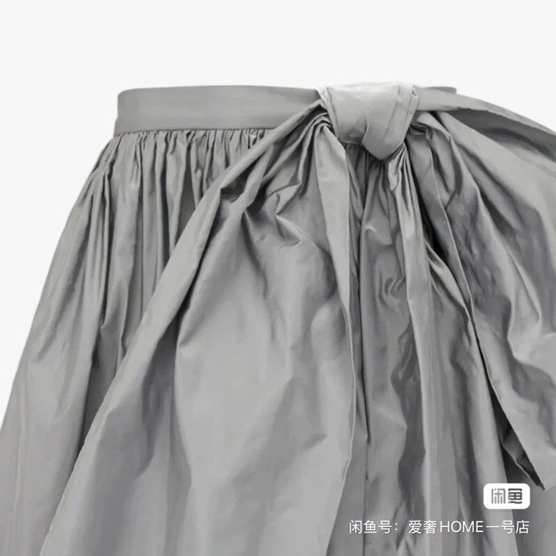 Alexander McQueen Alexander McQUEEN size 42 High waisted skirt 2505-Nextarro Size 30" / US 8 / IT 44 - 3 Thumbnail