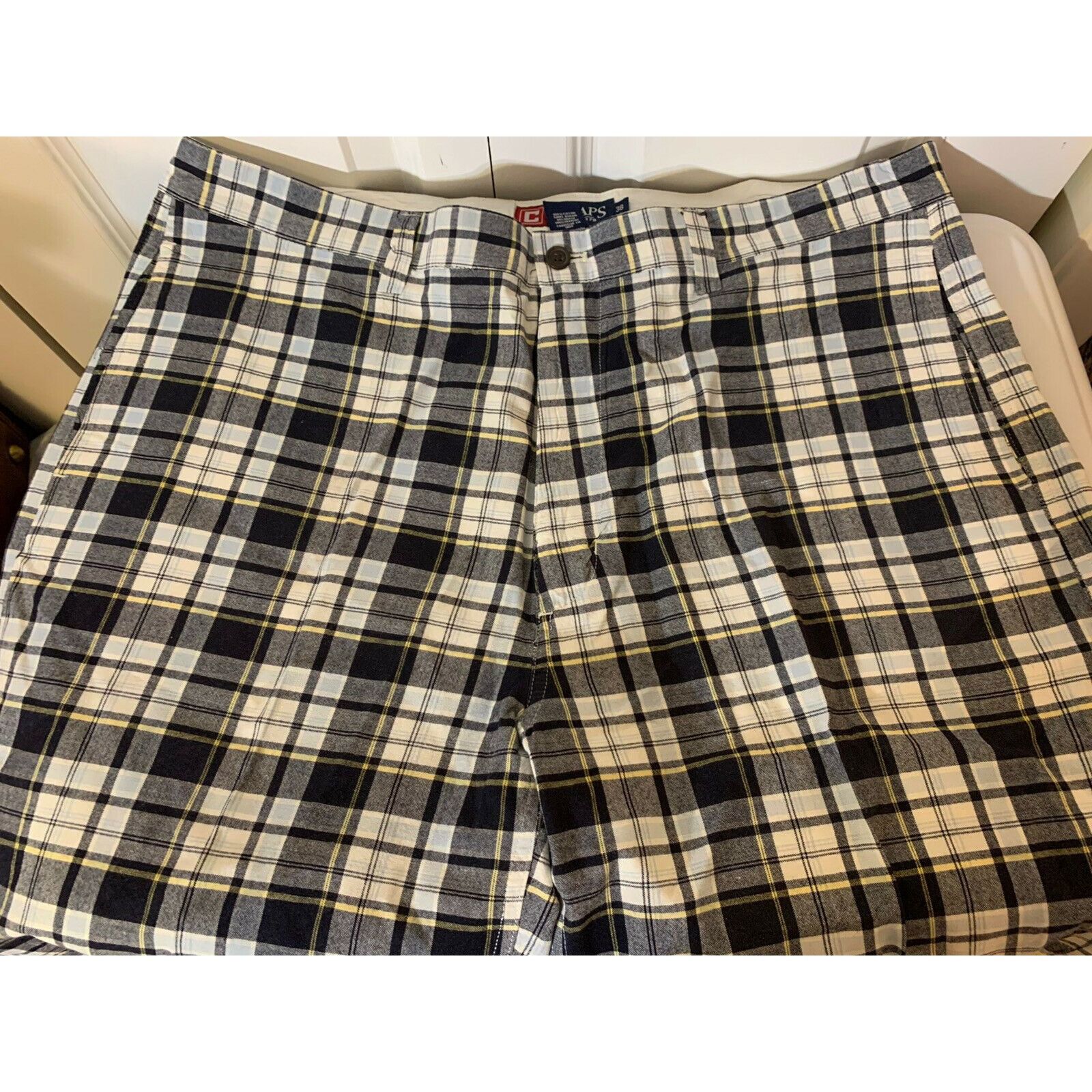 Chaps CHAPS Men's Sz 38 Casual Shorts MultiColor Plaid Size US 38 / EU 54 - 3 Thumbnail