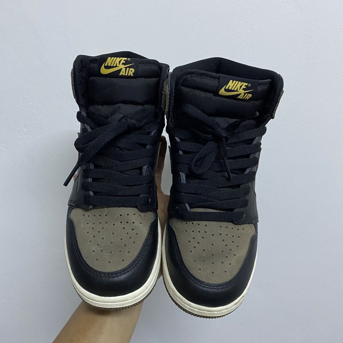 Jordan Brand Nike Air Jordan 1 Retro High OG Palomino Size 4.5 FD1437 020 Size US 7 / IT 37 - 4 Thumbnail