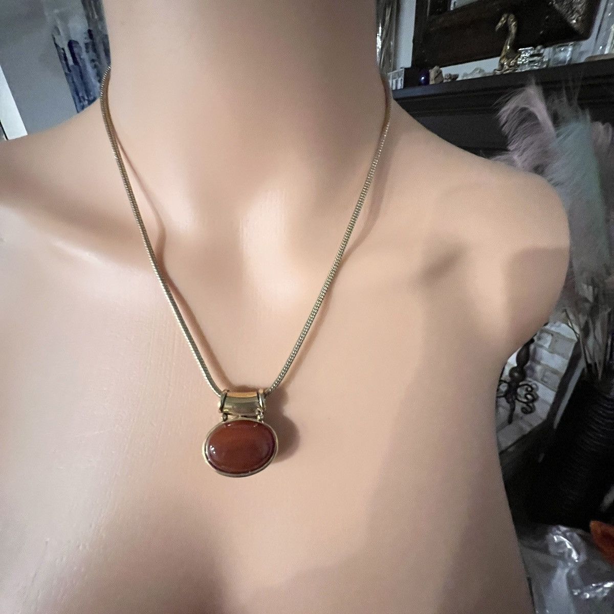 Unknown London Gold-tone Necklace with Oval Pendant Size ONE SIZE - 3 Thumbnail
