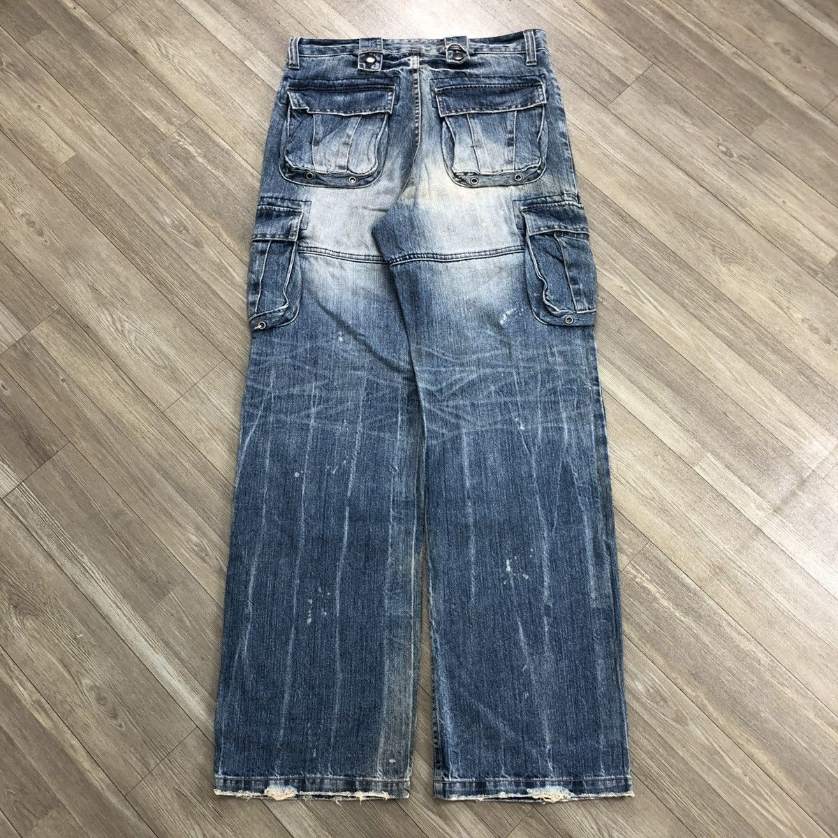 PPFM 2000s PPFM Distressed Lgb Bondage Multipocket Cargo Jeans Size US 31 - 20 Thumbnail