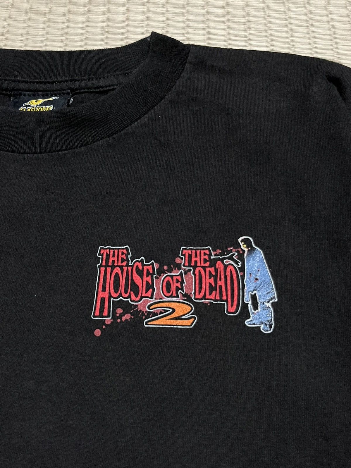 Expert Horror Vintage RARE The House Of The Dead 2 Horror Game Promo tee Size US M / EU 48-50 / 2 - 4 Thumbnail