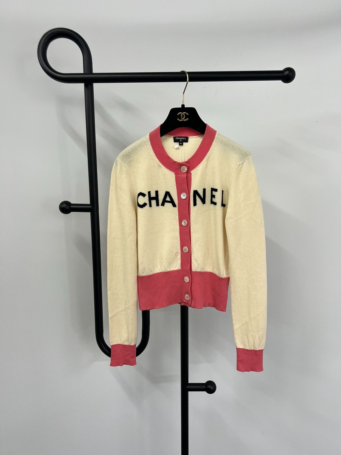Chanel Chanel Beach Cashmere Knit Cardigan Size XS / US 0-2 / IT 36-38 - 1 Thumbnail