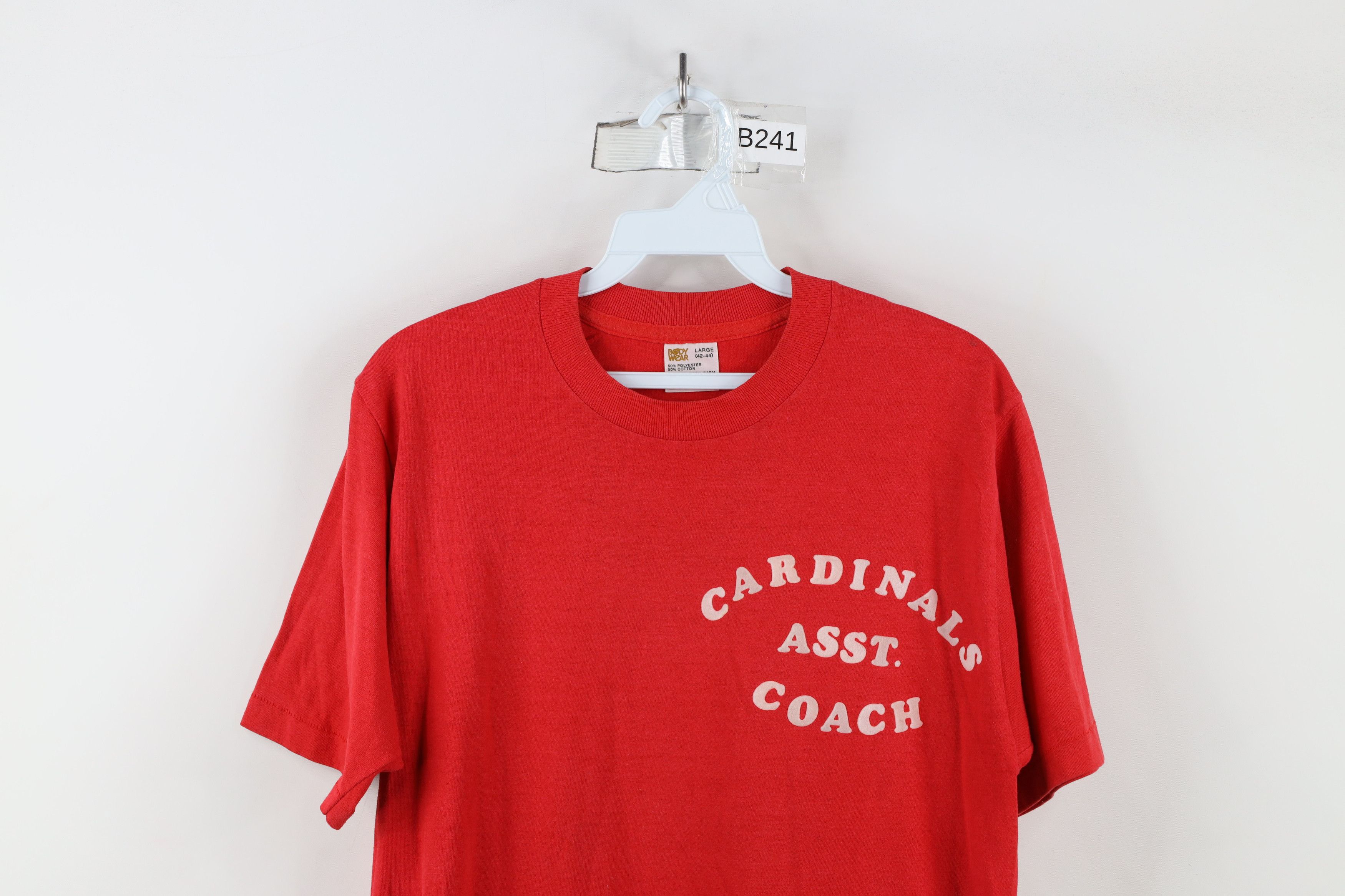 Vintage Vintage 70s Faded Cardinals Assistant Coach T-Shirt Red USA Size US L / EU 52-54 / 3 - 2 Thumbnail