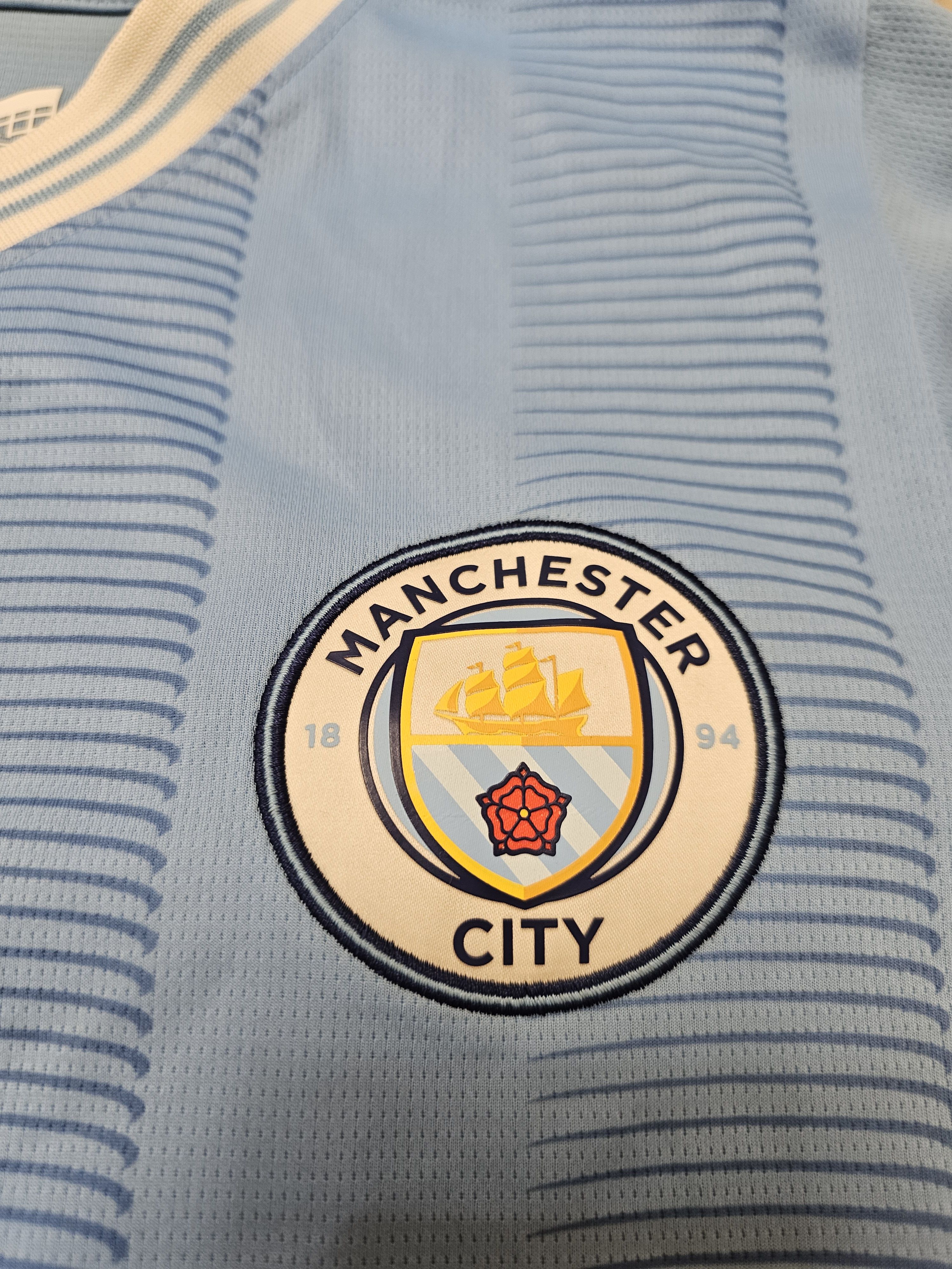 All Sport × Puma MANCHESTER CITY 2023 2024 HOME FOOTBALL SHIRT SOCCER JERSEY Size US S / EU 44-46 / 1 - 4 Thumbnail