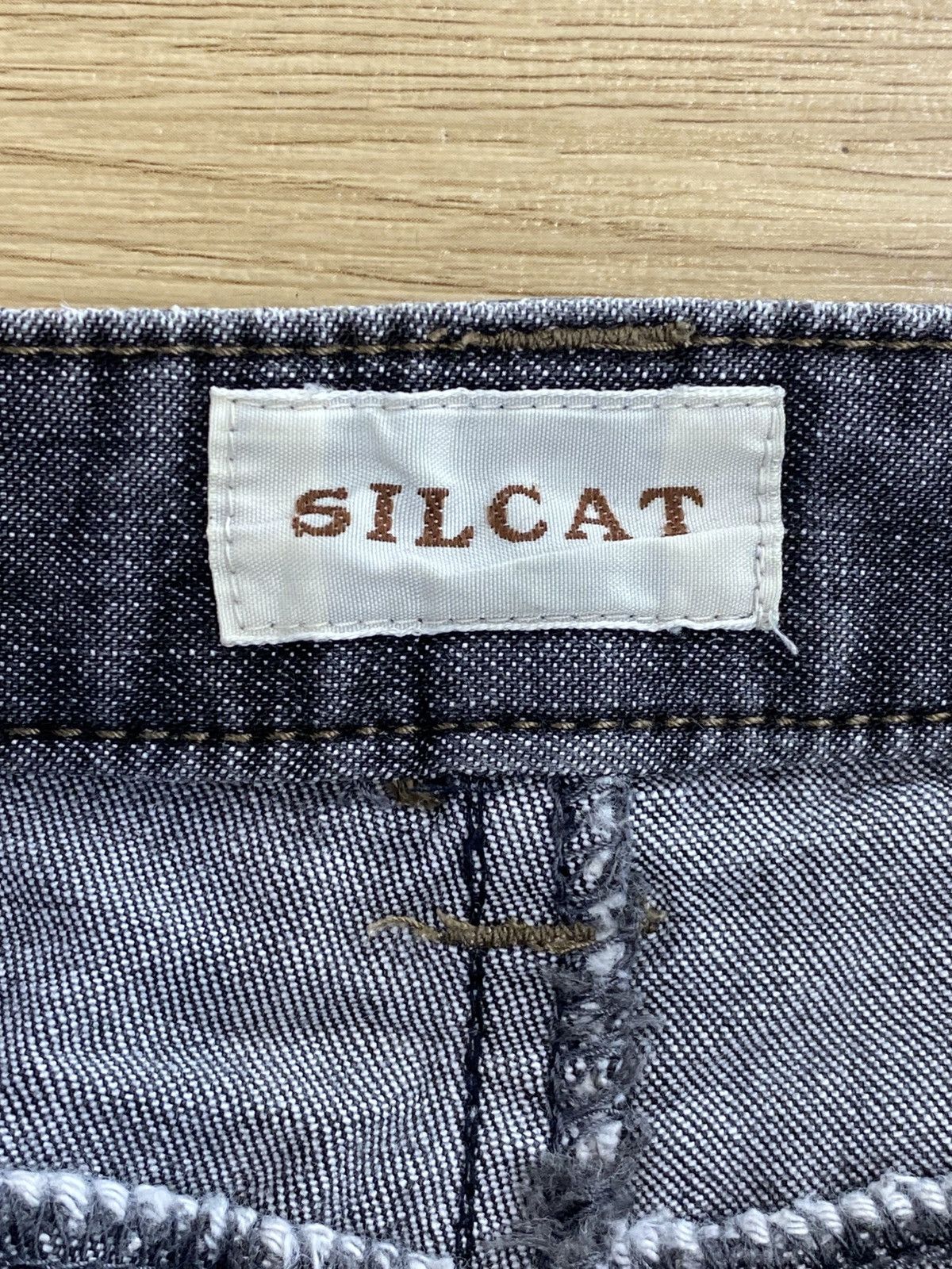 Japanese Brand Vintage Japanese Brand Embroidery Flaired Jeans Size US 29 - 9 Thumbnail