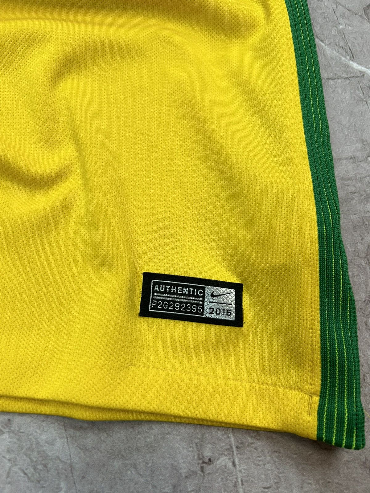 Nike × Vintage Nike Brazil Jersey Soccer Football Size S Size US S / EU 44-46 / 1 - 4 Thumbnail