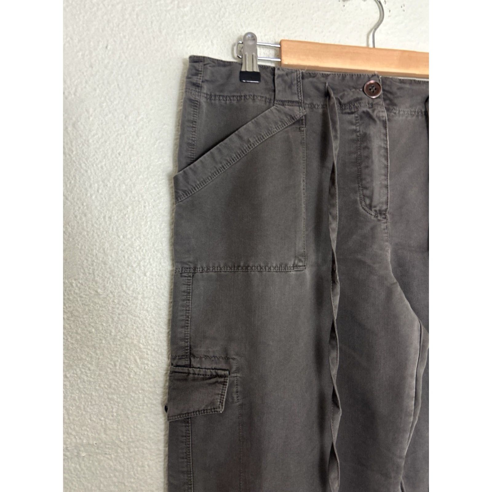 Sandro Sandro Womens Size 10 Brown Capri Cargo Pants Viscose Blend 32x26 Size 32" / US 10 / IT 46 - 4 Thumbnail