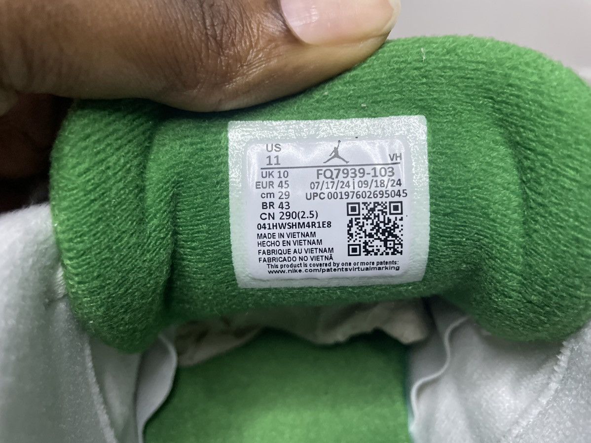 Jordan Brand Air Jordan 4 RM White Pine Green FQ7939-103 - EU 45 (US 11) Size US 12 / EU 45 - 4 Thumbnail