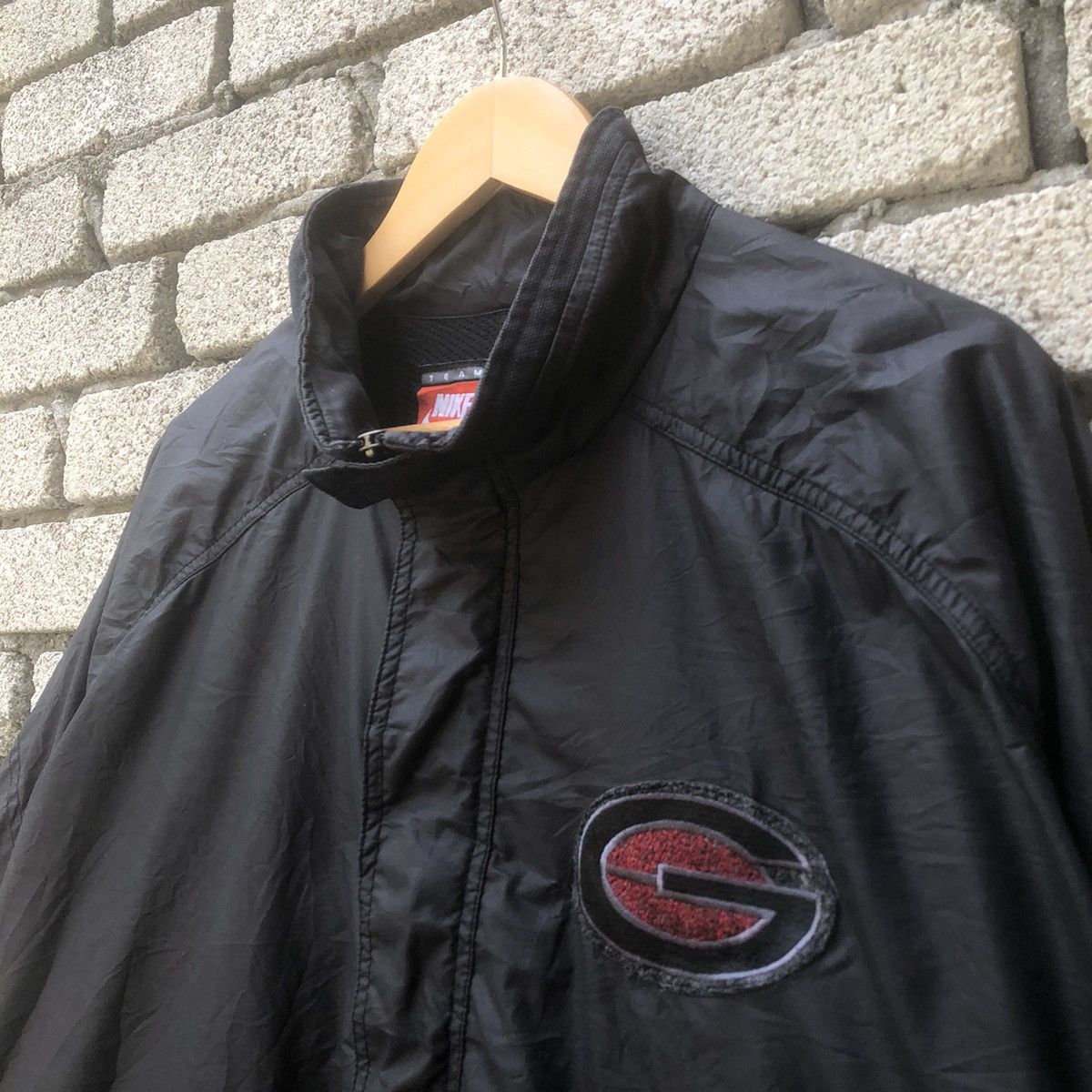 Nike × Vintage Vintage 90s Nike Team Anorak Georgia Bulldogs Size US L / EU 52-54 / 3 - 3 Thumbnail