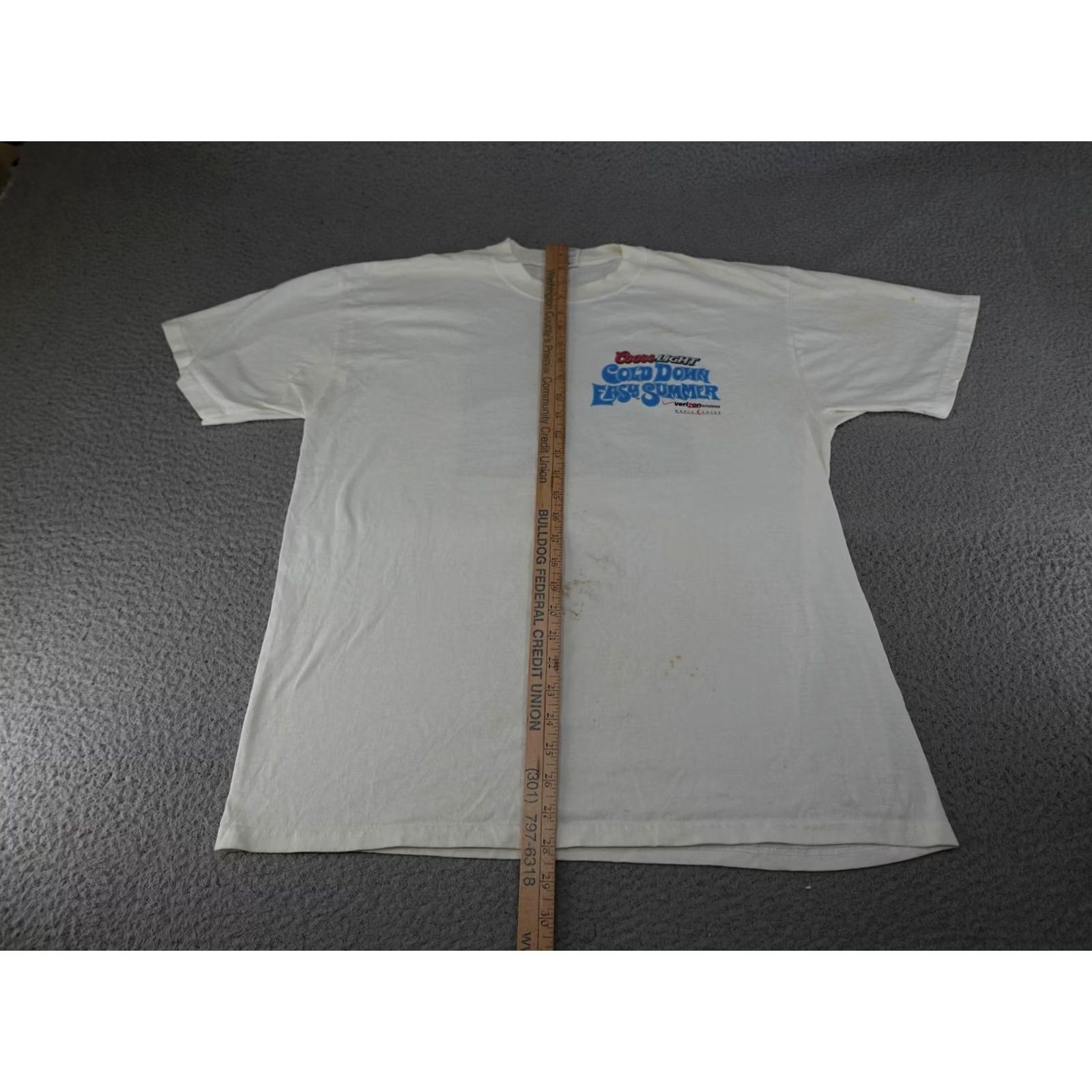 Jerzees VINTAGE Coors Light Shirt Mens XL White Crew Neck Short Sleeve Graphic Print 90s/Promo Beer Concert Mens Size US XL / EU 56 / 4 - 7 Thumbnail