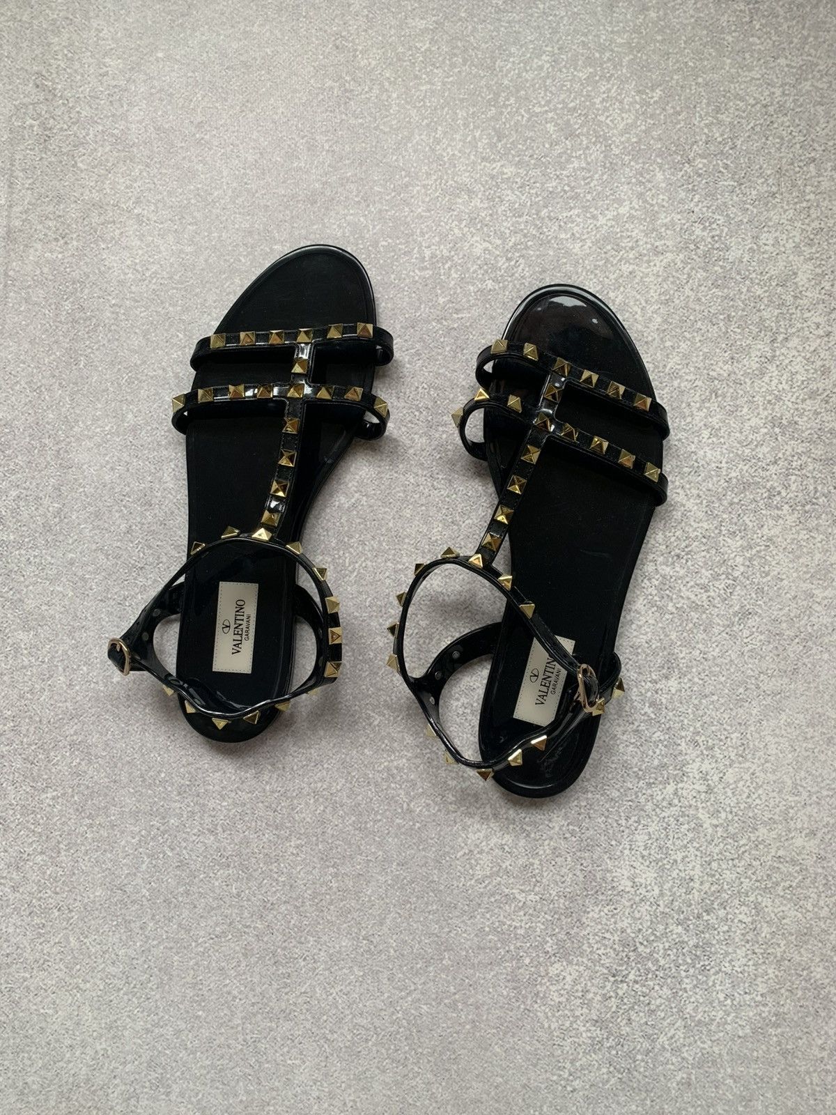 Valentino Valentino Garavani Rockstud Jelly Sandals Size US 9 / IT 39 - 2 Thumbnail