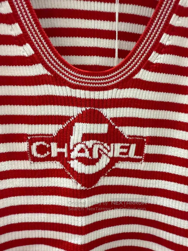 Chanel Chanel Red and white striped knitted vest Size XS / US 0-2 / IT 36-38 - 3 Thumbnail