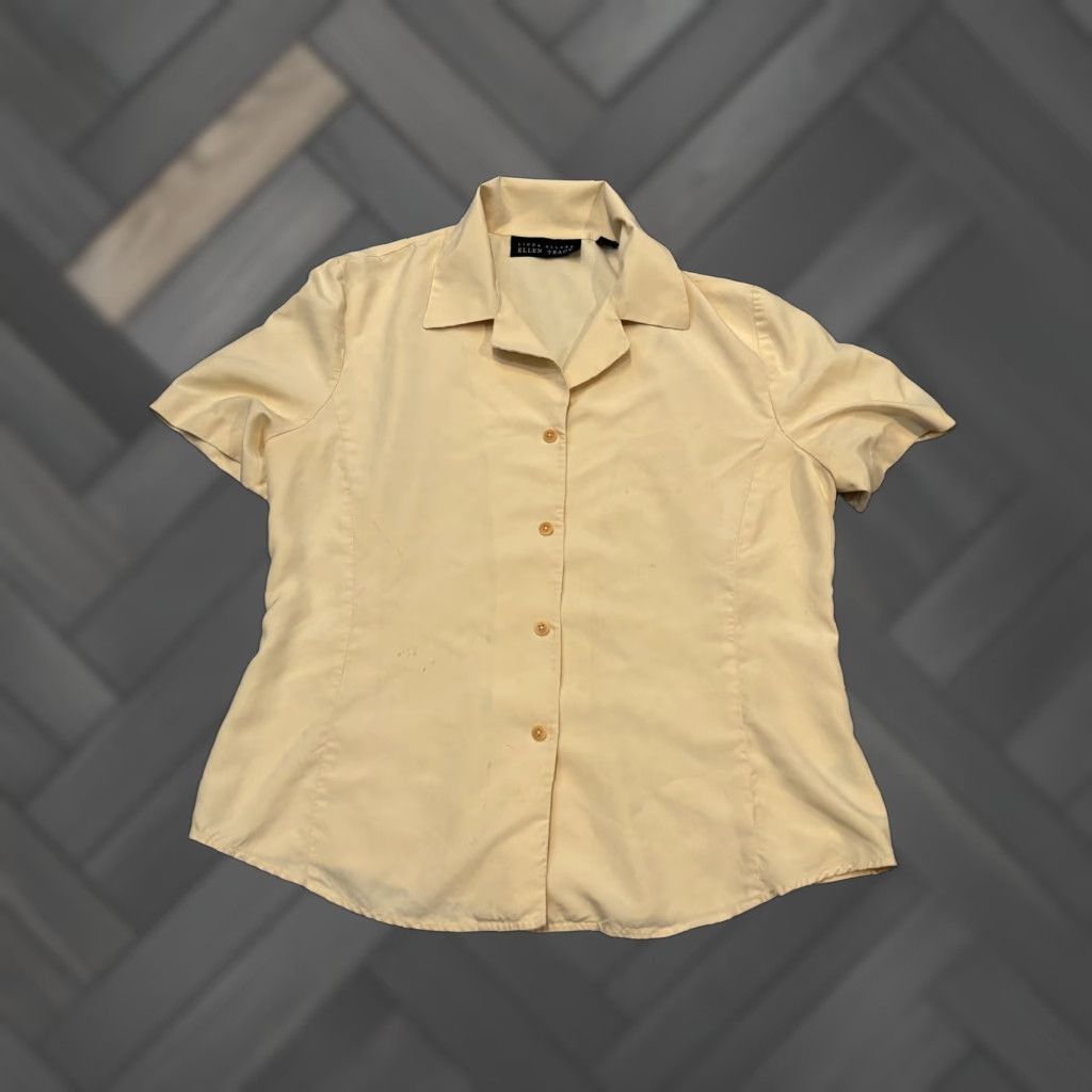 Ellen Tracy VINTAGE Linda Allard Ellen Tracy Button Down Blouse 100% Silk Womens 12 Yellow Short Slv Size XL / US 12-14 / IT 48-50 - 1 Thumbnail