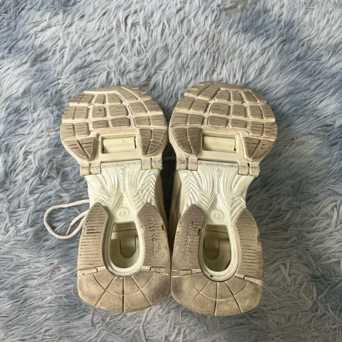 Balenciaga Balenciaga Sneakers Size 42 Size US 9 / EU 42 - 7 Thumbnail