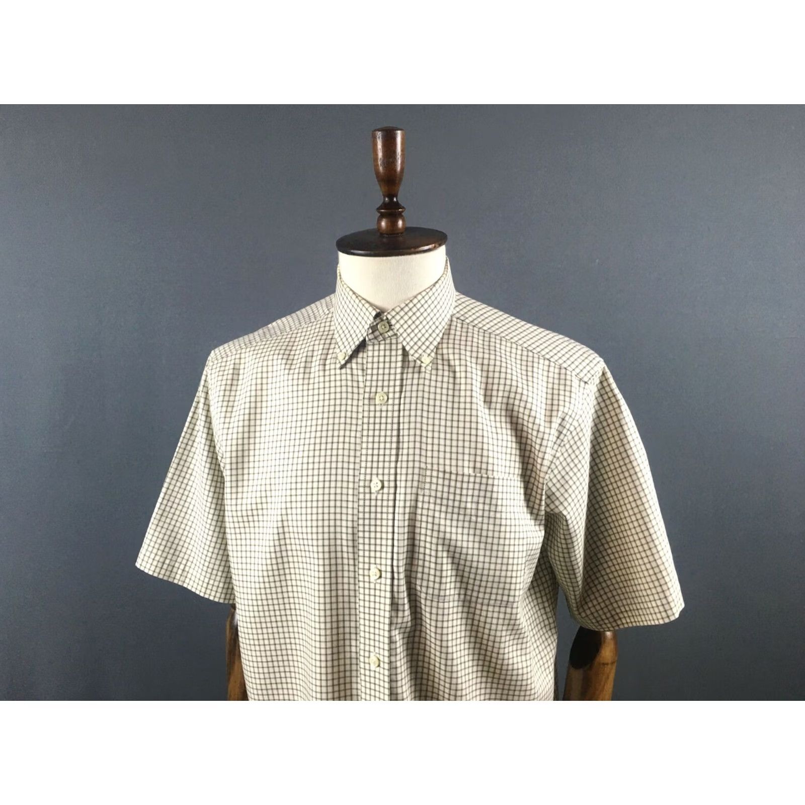 Vintage L.L. Bean Shirt Cotton Ivory Men M Button-Down Short Sleeve Regular Check Wrinkle Resistant Vintage No Size US M / EU 48-50 / 2 - 4 Thumbnail