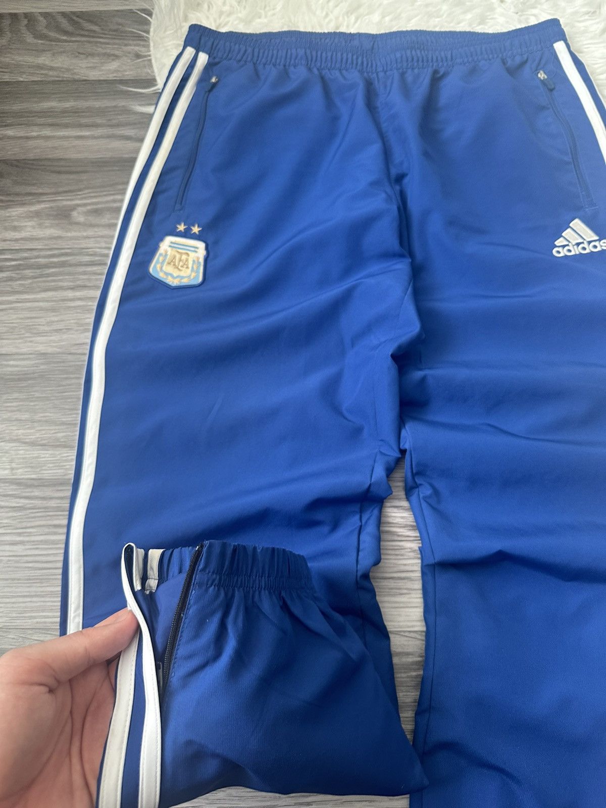 Adidas Adidas Argentina Vintage 2013-2014 Tracksuit hype y2k size L Size US L / EU 52-54 / 3 - 15 Thumbnail