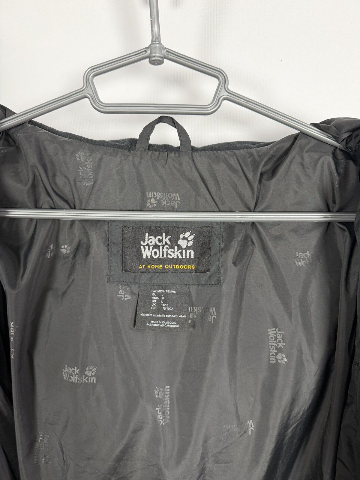 Jack Wolfskin Jack Wolfskin Microguard Outdoor Jacket Stormlock Parka Sz L Size L / US 10 / IT 46 - 7 Thumbnail