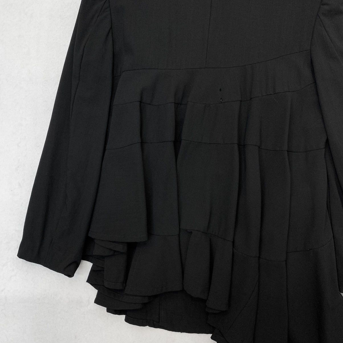 Comme des Garcons Comme des Garçons SS1988 "Frontless, Lame Sequins" Blazer Size S / US 4 / IT 40 - 5 Thumbnail
