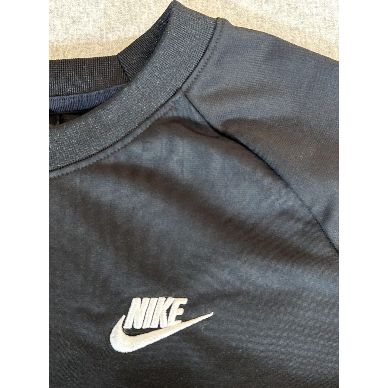 Nike Nike Sweatshirt Mens Small Black Just Do It Tape Crewneck Performance Athletic Size US S / EU 44-46 / 1 - 2 Thumbnail
