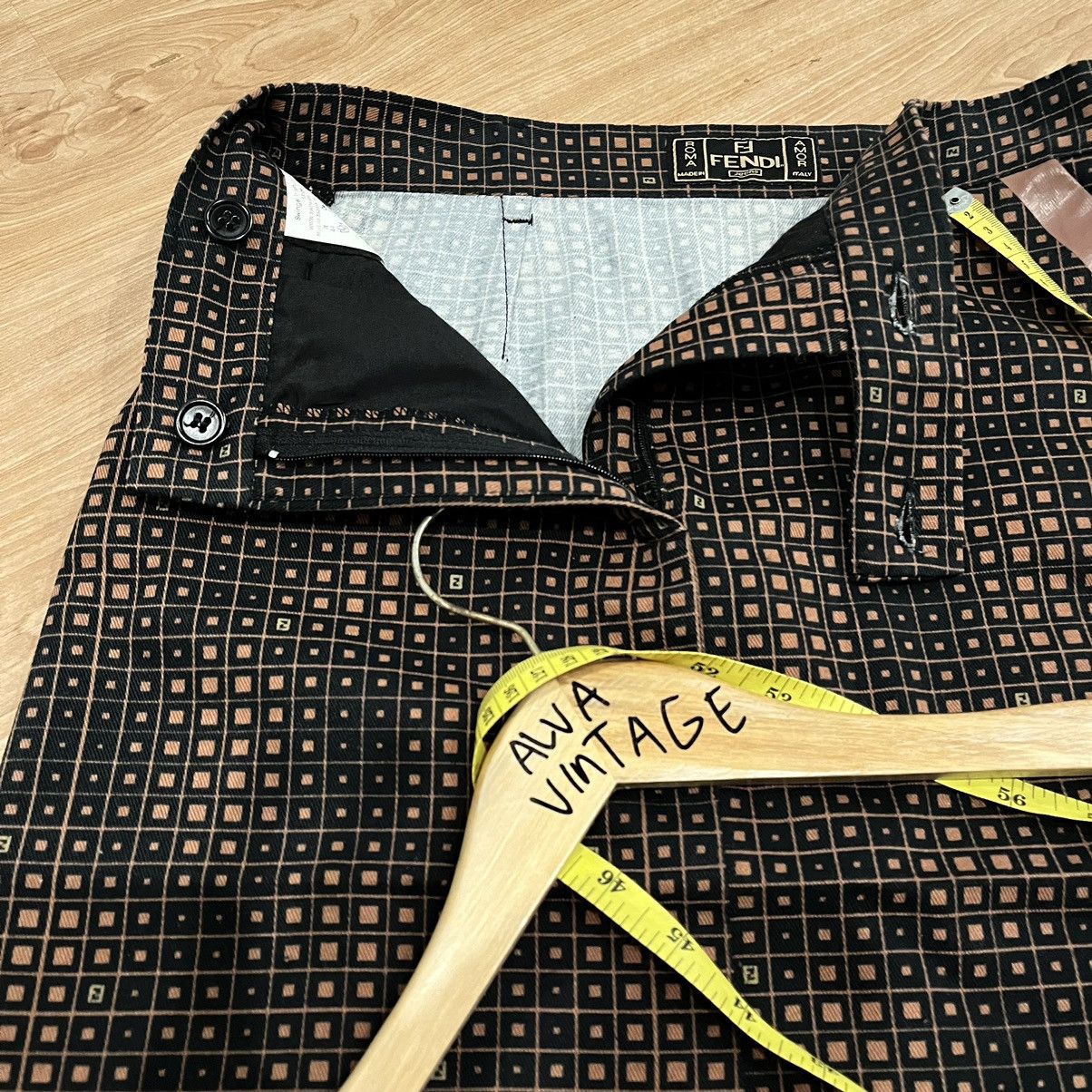 Fendi Vintage 90/Y2K Fendi Roma Mini Skirts Made In Italy Size 28" / US 6 / IT 42 - 15 Thumbnail