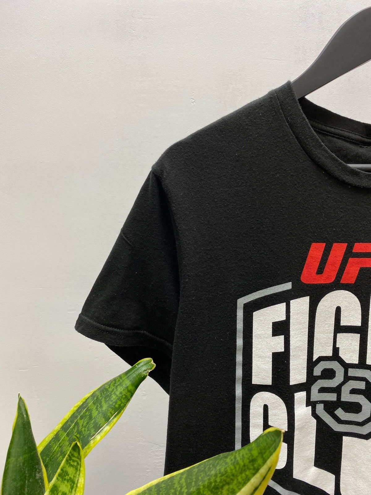 UFC UFC Fight Club Graphic Tee Black T Shirt Size US M / EU 48-50 / 2 - 7 Thumbnail