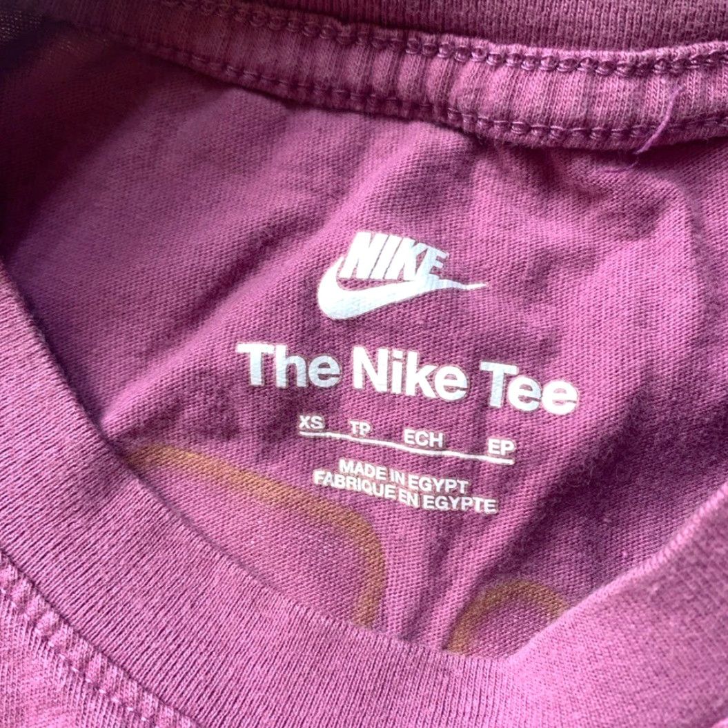 Nike Nike T-Shirt Women XS Purple Sole Food tee XS Regular Size XS / US 0-2 / IT 36-38 - 4 Thumbnail