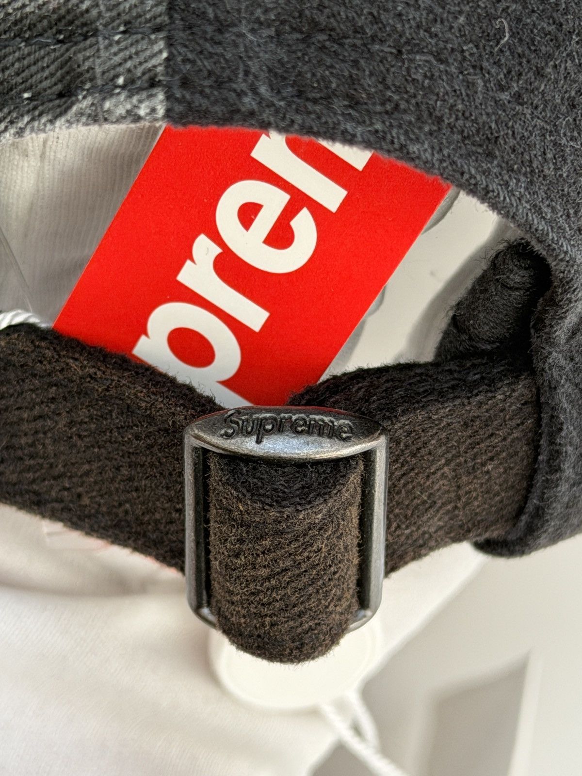 Maison Margiela × Supreme Supreme x Maison Martin Margiela MM6 Adjustable Strap Hat Size ONE SIZE - 9 Thumbnail