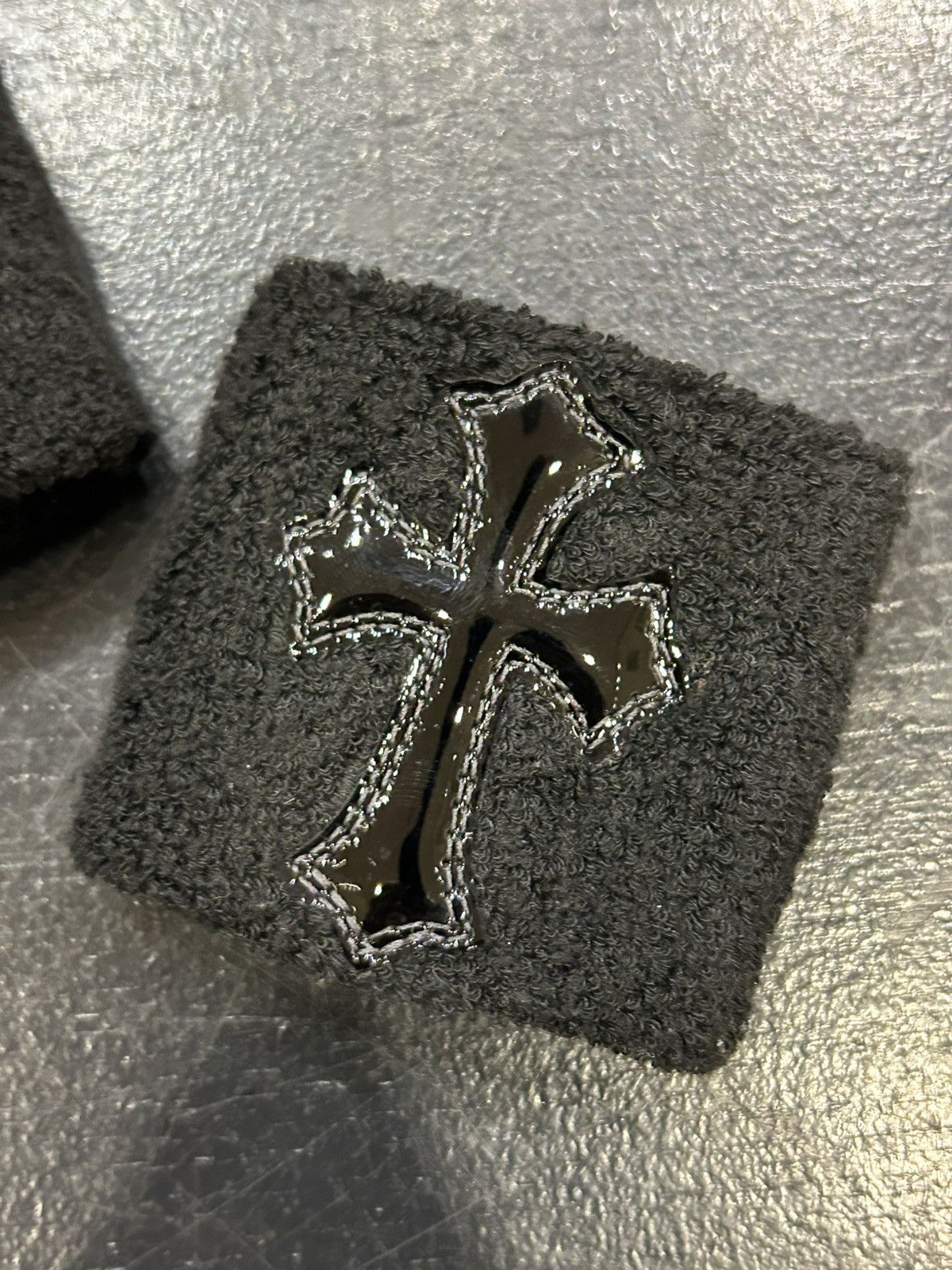 Chrome Hearts Chrome Hearts Patent Cross Sweatbands - Black Size ONE SIZE - 2 Thumbnail
