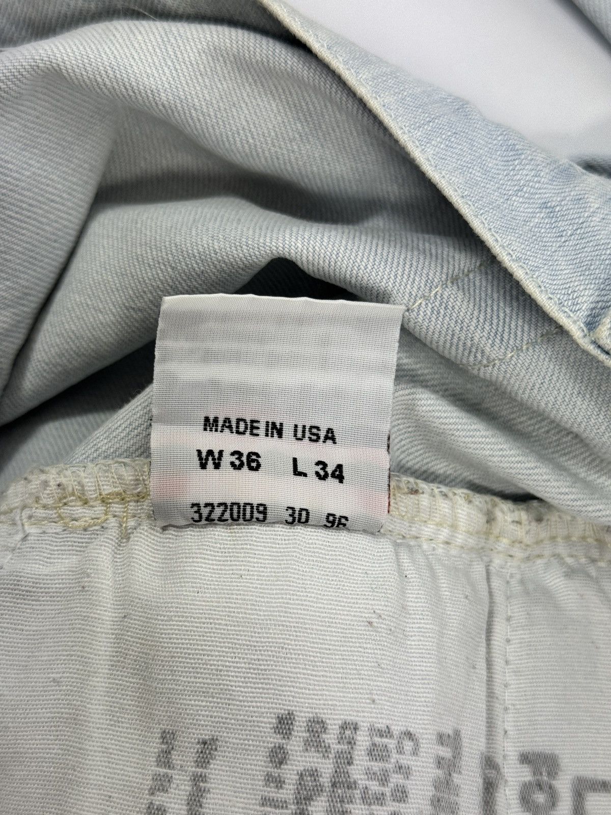 Levi's COUCOU BEBE CHANGEMENT DE PROPEIETAIRE DISTRESSED JEANS Size US 36 / EU 52 - 10 Thumbnail