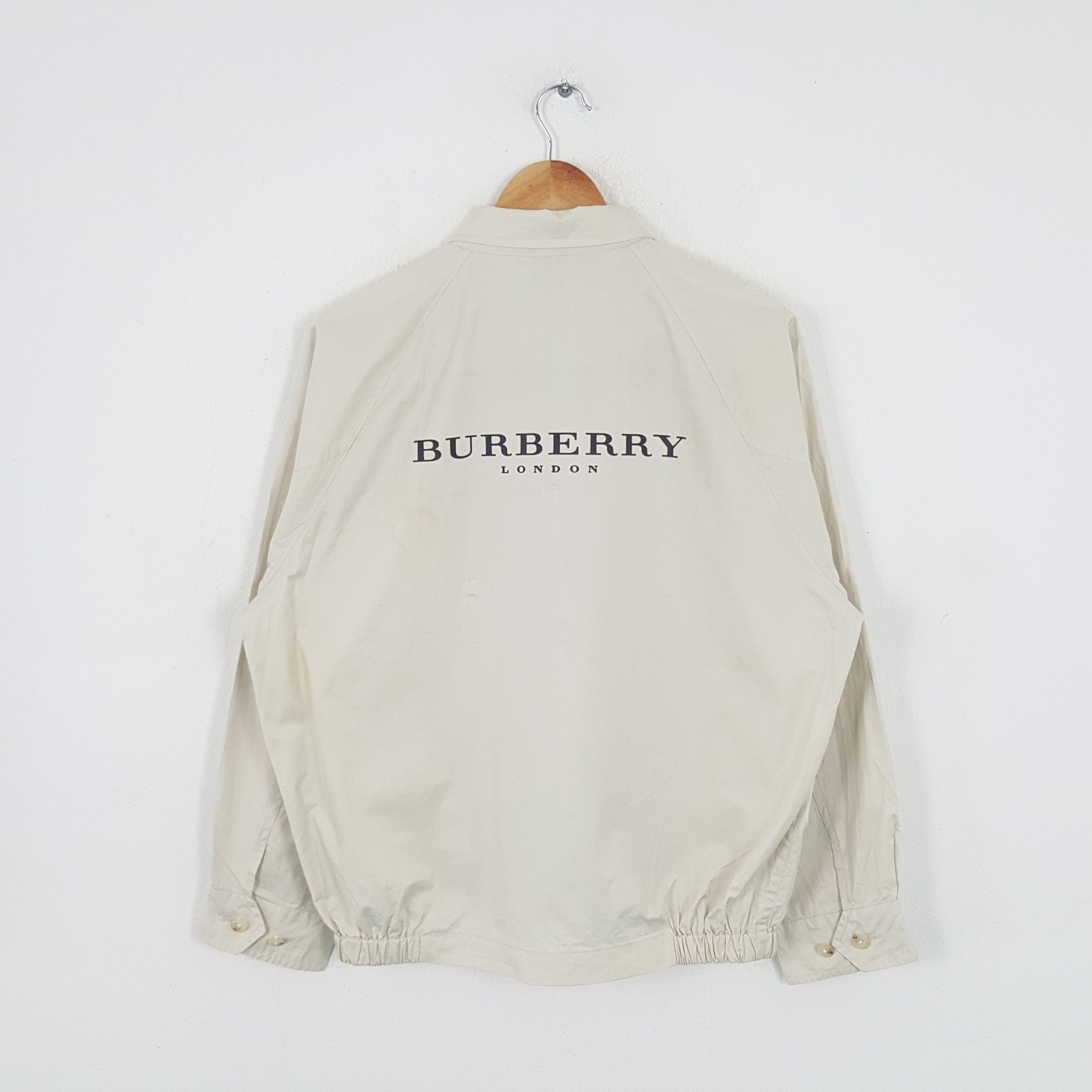 Burberry × Vintage Vintage Burberry London Nova Check Designer Jacket Size US L / EU 52-54 / 3 - 1 Thumbnail