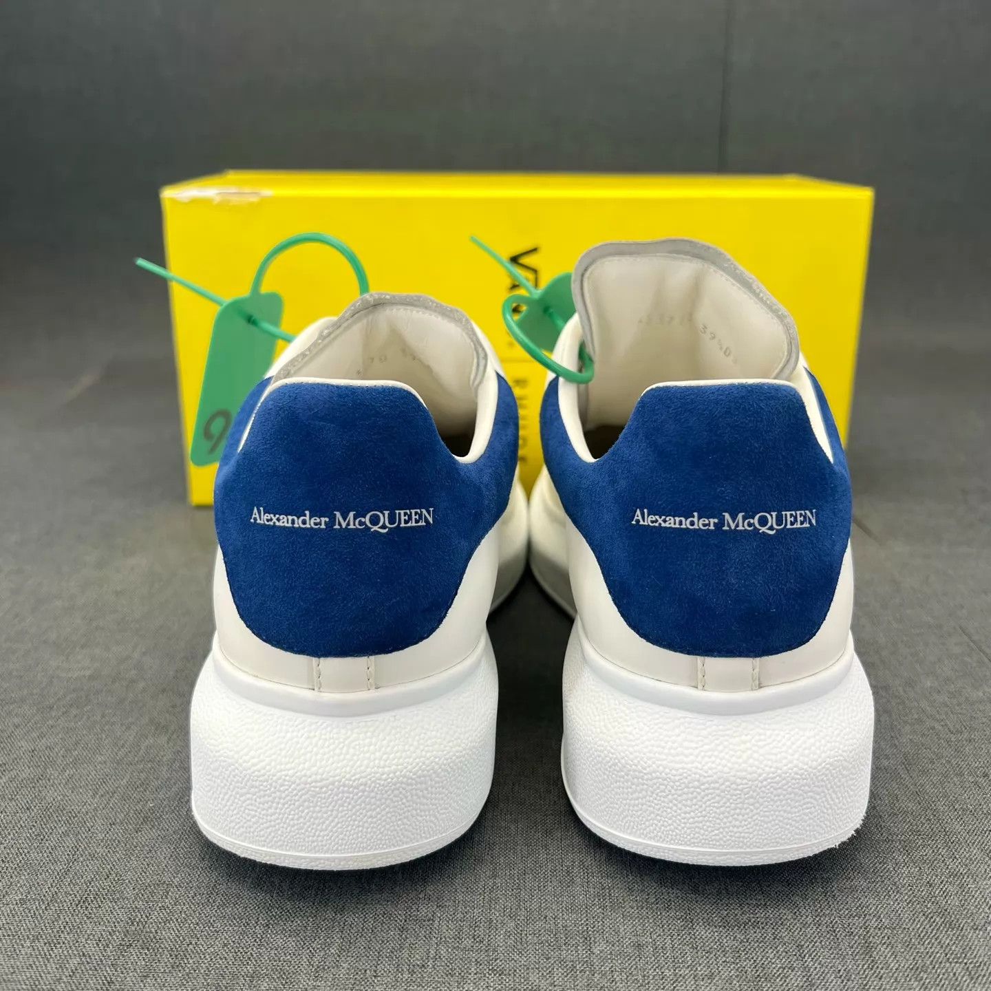 Alexander McQueen Alexander McQueen Blue Tail Suede Sneaker 39.5 Size US 9 / IT 39 - 6 Thumbnail