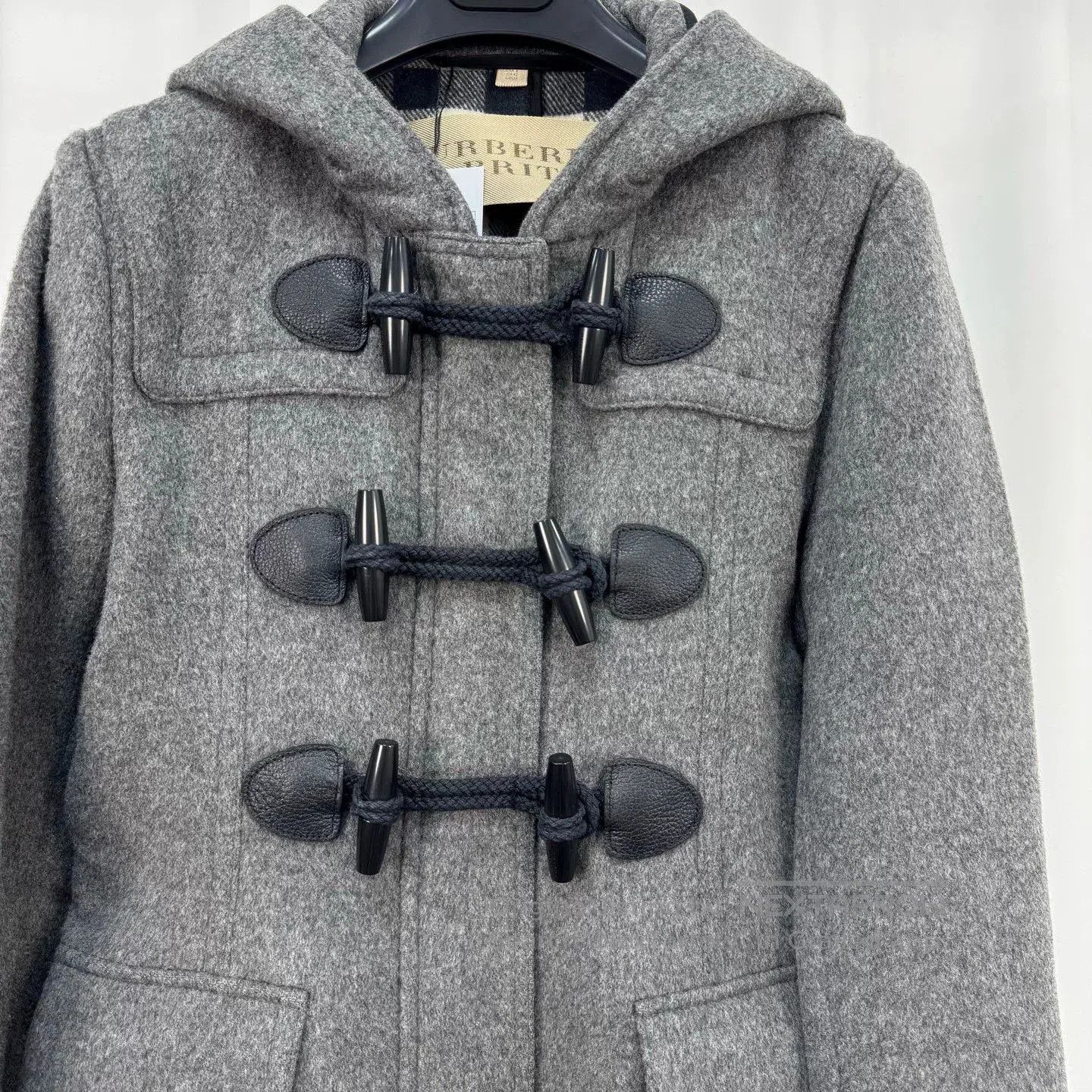 Burberry gray plaid wool coat with hood. Size M / US 6-8 / IT 42-44 - 3 Thumbnail