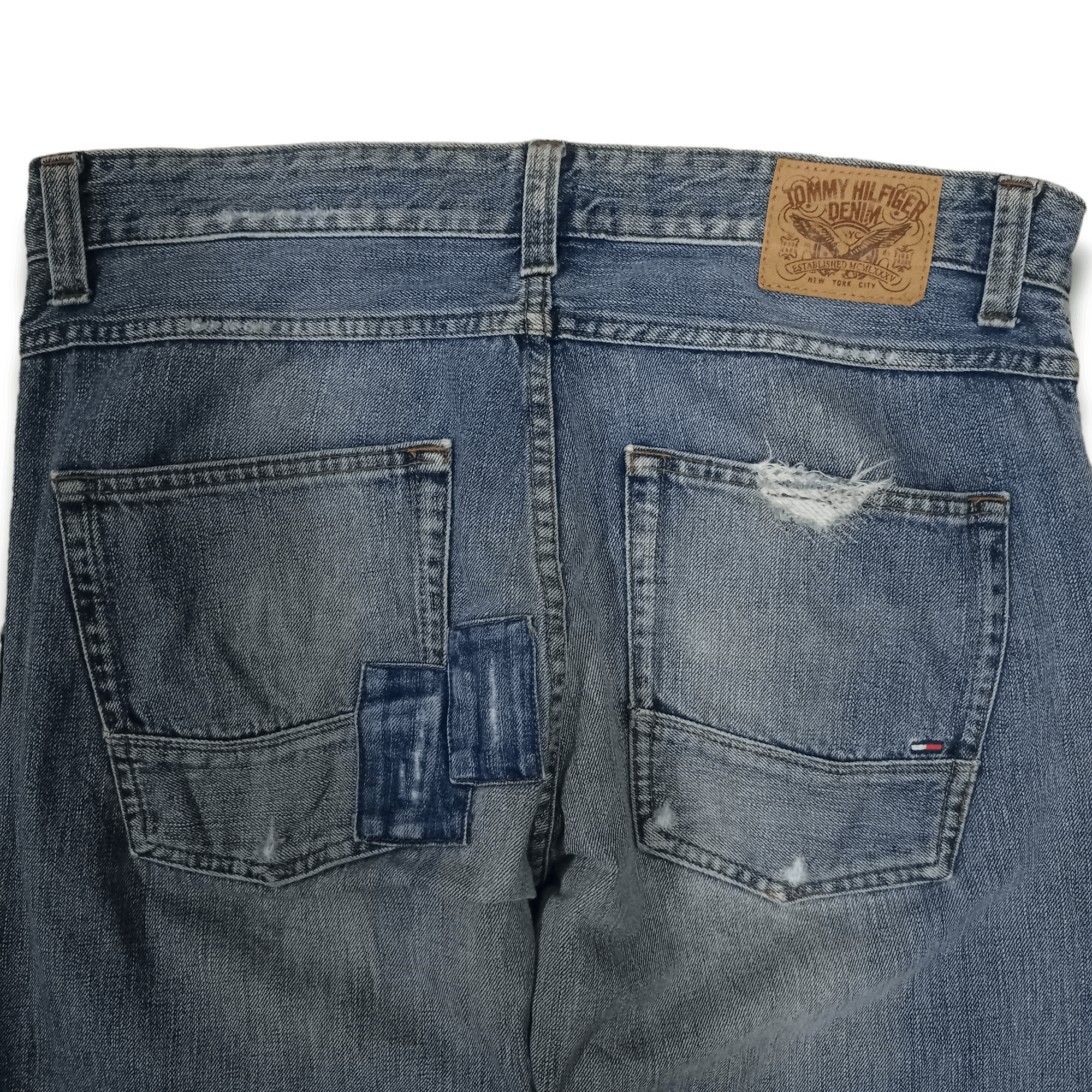 Tommy Hilfiger Vintage Tommy Hilfiger Blue Wash Ripped Patched Jeans 37x33 Size US 37 - 7 Thumbnail