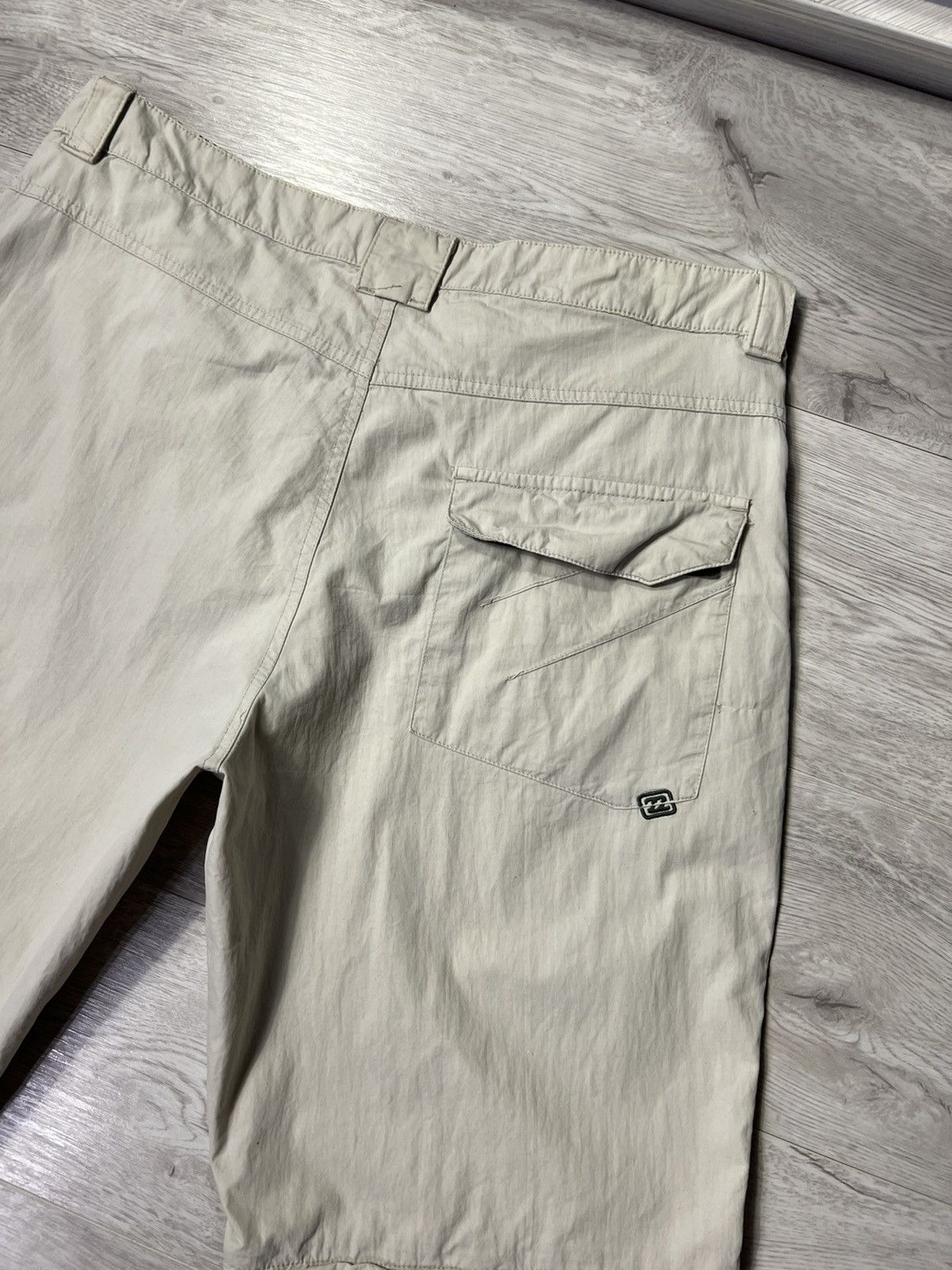 Billabong × Vintage Vintage Billabong Nylon Shorts With Pocket Logo Size US 36 / EU 52 - 17 Thumbnail
