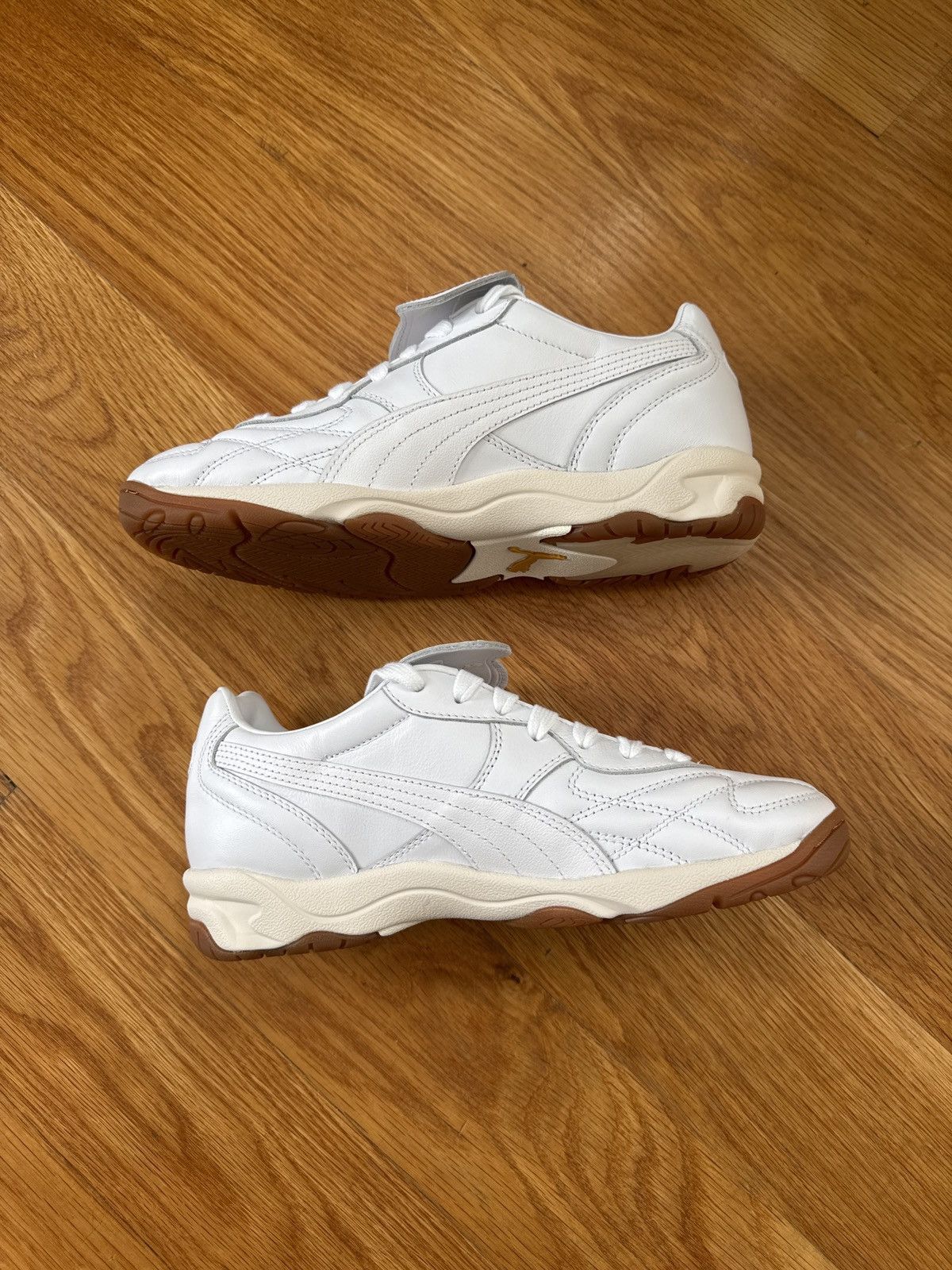 Puma King Indoor Puma Select Size US 5 / EU 37 - 2 Thumbnail