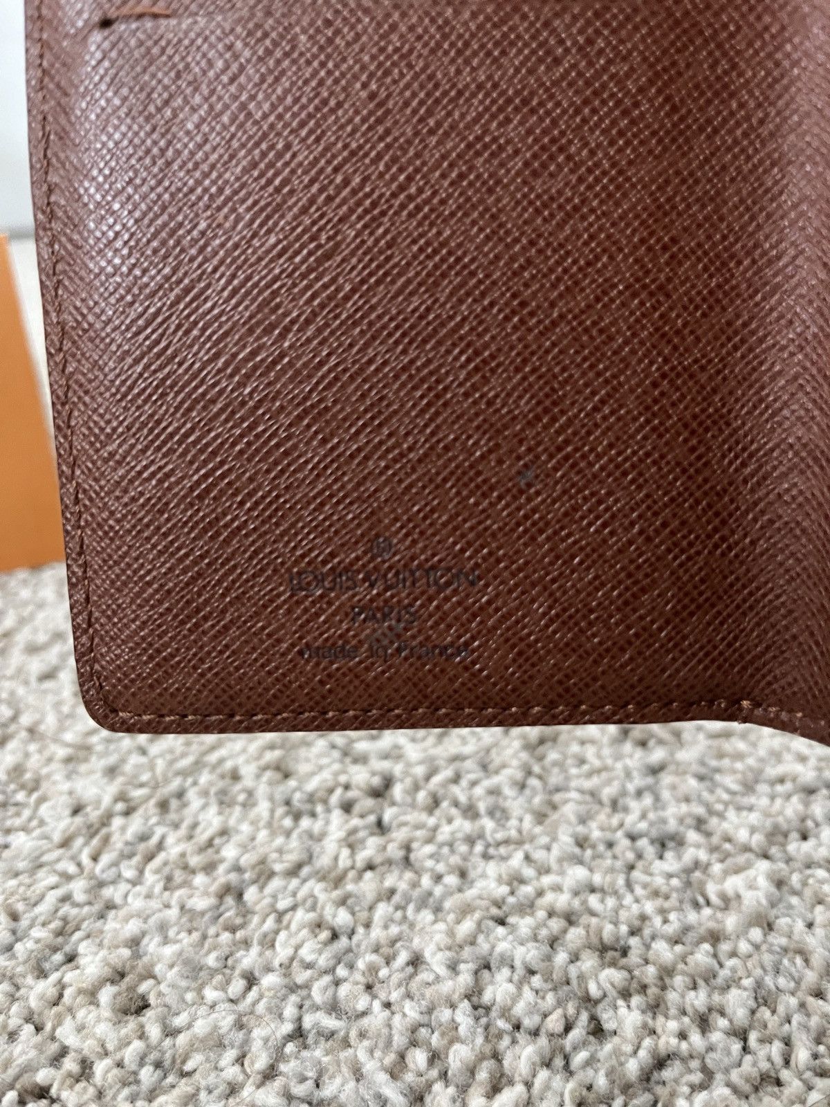Louis Vuitton Louis Vuitton Vintage Koala Wallet 2004 Size ONE SIZE - 7 Thumbnail